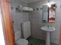 Arodamos Traditional Houses