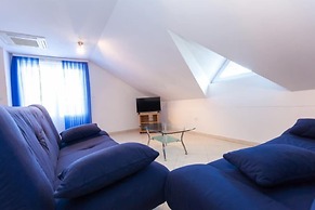 Maretsol Vacation House