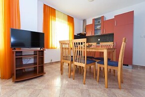 Maretsol Vacation House