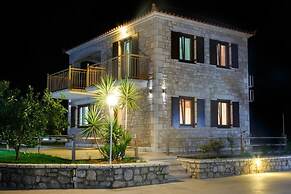 Glyfada Villas 2