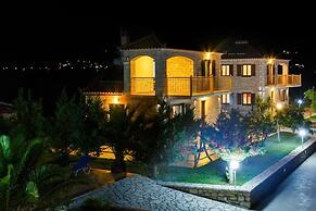 Glyfada Villas 3