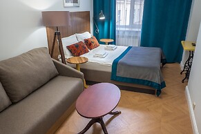 Friends Apartment on Moyka 42