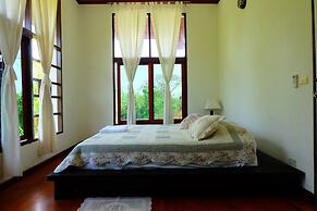 Villa Franjipani Maerim