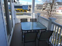 Hemingways By the Sea