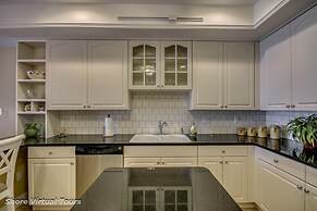 Hemingways By the Sea