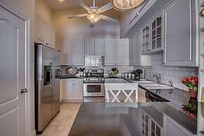 Hemingways By the Sea