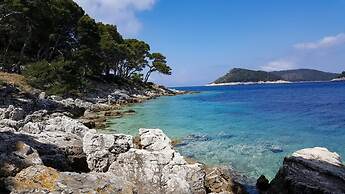 Apartments Marija Lastovo