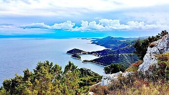 Apartments Marija Lastovo