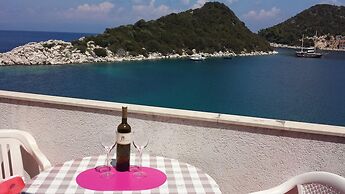 Apartments Marija Lastovo