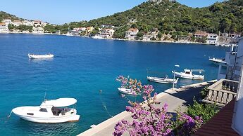 Apartments Marija Lastovo