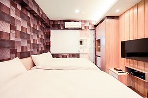 Jiutiandou Parent-Child House