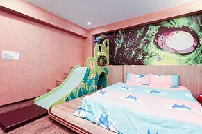 Jiutiandou Parent-Child House