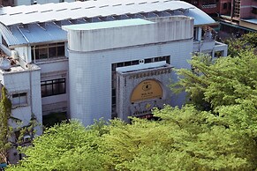 Jiutiandou Parent-Child House