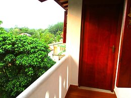 Fresh Air Villa Guest House