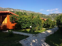 Yildiz Pension Bungalows