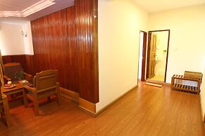 Shwe Htee Hotel Yangon