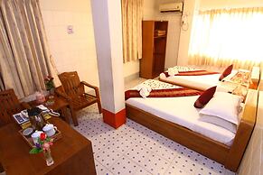 Shwe Htee Hotel Yangon