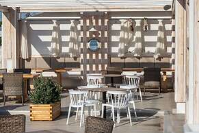 Mandala Seafront Suites