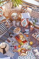 Sanayen Villa & Residences