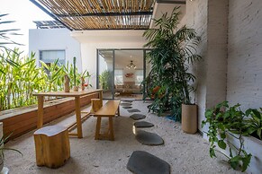 Sanayen Villa & Residences