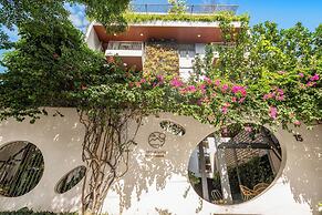 Sanayen Villa & Residences