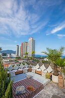 Sanayen Villa & Residences