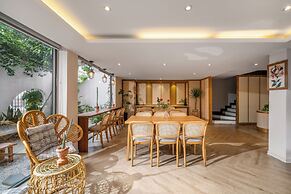 Sanayen Villa & Residences