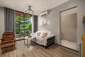 Sanayen Villa & Residences