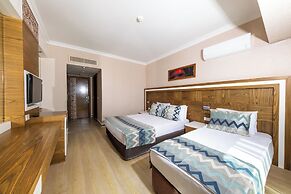 Zeyda Kemer Hotel