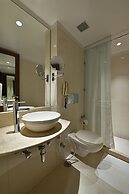 Hotel Leafio Marigold Marol