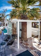 Amity Suites - Adults Only