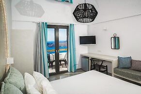 Amity Suites - Adults Only