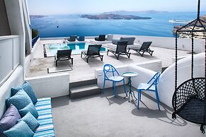 Amity Suites - Adults Only