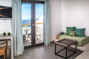 Amity Suites - Adults Only