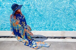 Amity Suites - Adults Only