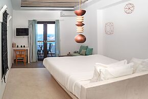 Amity Suites - Adults Only