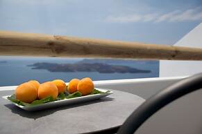 Amity Suites - Adults Only