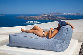 Amity Suites - Adults Only