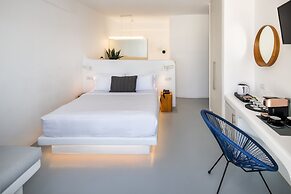 Alunia Incognito Suites - Adults Only