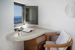 Aperto Suites - Adults Only