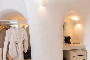 Aperto Suites - Adults Only