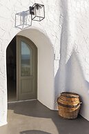 Aperto Suites - Adults Only