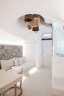 Aperto Suites - Adults Only