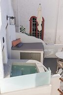 Aperto Suites - Adults Only