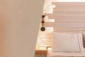 Aperto Suites - Adults Only