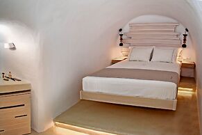 Aperto Suites - Adults Only
