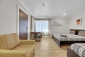Desert Moon Motel