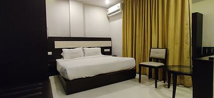 Hotel Anchal Villa By YB Hotels