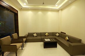 Hotel Anchal Villa By YB Hotels