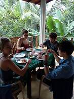Green leaf cabanas
